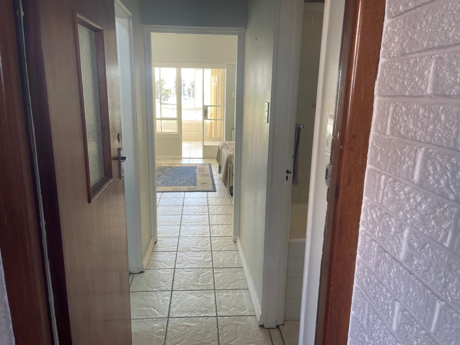 1 Bedroom Property for Sale in Summerstrand Eastern Cape